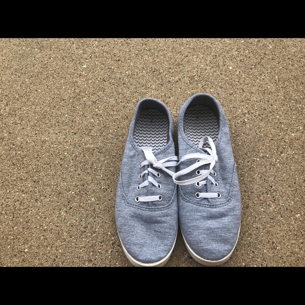easy slip on shoes!!